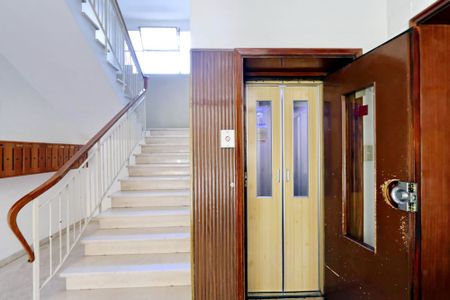 Bright room in Via Bellini - Photo 2