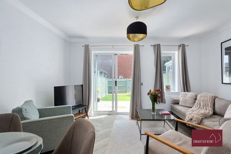 3 Bed House - Photo 3