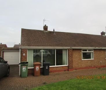 2 bedroom semi-detached bungalow to rent - Photo 4