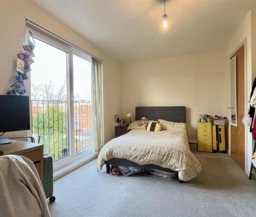 2 bedroom apartment to rent - Photo 6