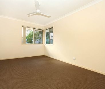4 Leopard Tree Place, Molendinar - Photo 4