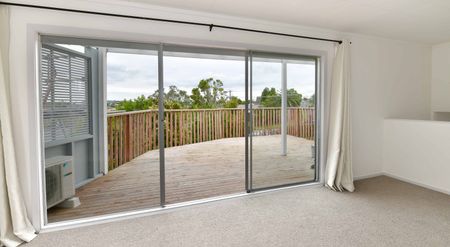 Perfect for Families - Great Location! - Photo 5