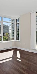 Modern 2 Bedroom 2 Bath in the heart of North Vancouver. Pet friendly. - Photo 4