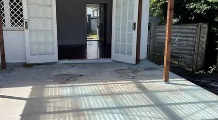 Great Family Home - Photo 4