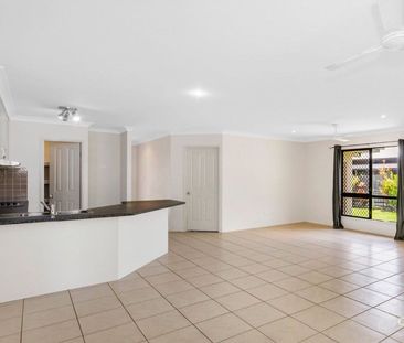 Home in Mount Louisa - Photo 4