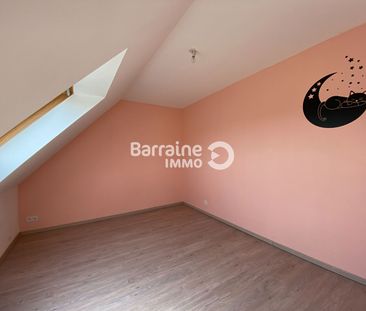 Location maison à Bourg-Blanc, 5 pièces 101.81m² - Photo 2