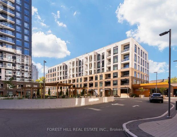 217 - 8 BEVERLEY GLEN BOULEVARD — 2 Bedroom - Photo 1