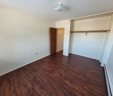 602 Hopkins Street – Bel Aire Apartments - Photo 2