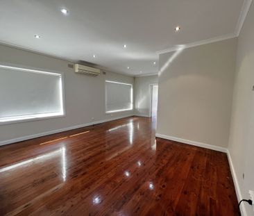Large 4 Bedroom Brick Home - Photo 6