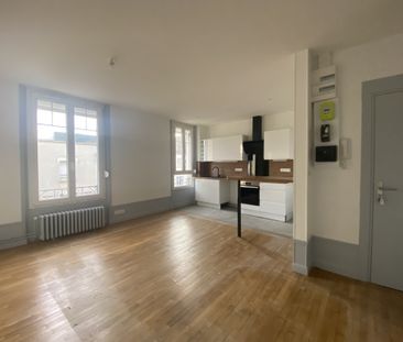 Appartement RUE EUGENE DESTEUQUE - Photo 2