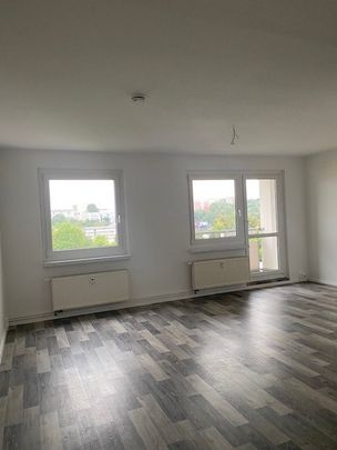 SO wohnt nicht jeder! - 3-Raum-Whg. mit schönem Grundriss in Markersdorf! - Photo 1