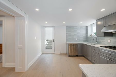 For Lease - 19 Talgarth Road, Toronto, Ontario - Photo 4