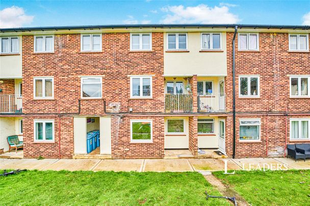 1 bedroom apartment to rent Plaw Hatch Close, Bishops Stortford, CM23 - Photo 1