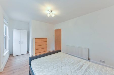 5 bedroom house to rent - Photo 2