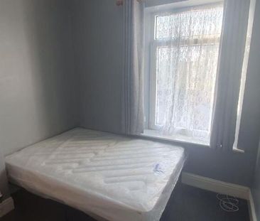 4 Bed Terraced House, Hanham Road, BS15 - Photo 5