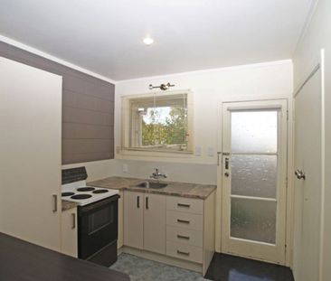 2/110 Firth Street - Photo 6