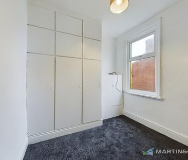 2 bedroom terraced house to rent - Photo 6