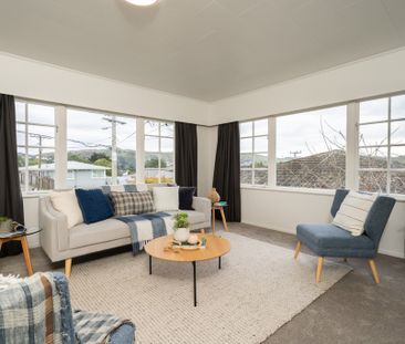 54 Mark Avenue, Paparangi - Photo 2