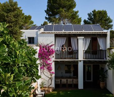 Long-Term Rental Opportunity: Bohemian Villa in a Tranquil Natural ... - Photo 2