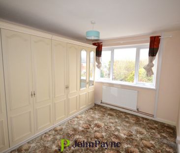 Tudor Road, Camp Hill, Nuneaton, CV10 9EH - Photo 5