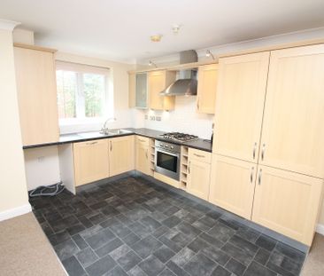 2 bed apartment to rent in Orchard Court, Bury, BL9 - Photo 4