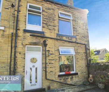 2 bedroom House To Let - Photo 2
