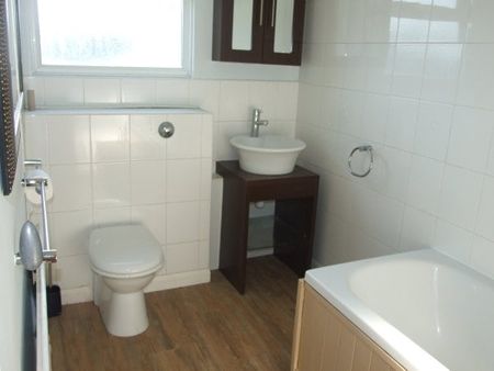 Elderton Road, Westcliff on Sea, Property for rent - Photo 3