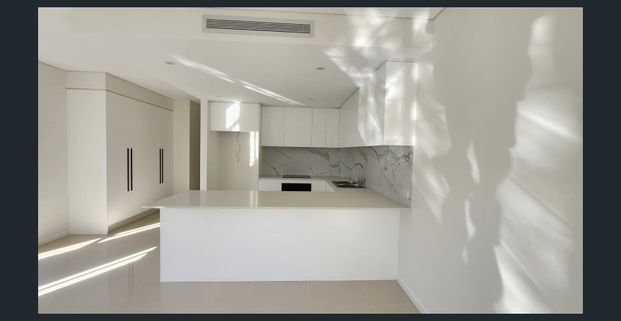 NEAR NEW FIVE BEDROOMS DUPLEX IN THE HEART OF SMITHFIELD - Photo 1