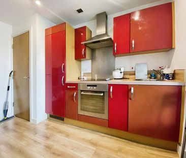 Studio to rent - Photo 1