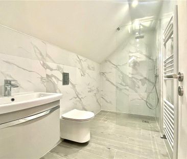 4 bedroom terraced house to rent - Photo 6
