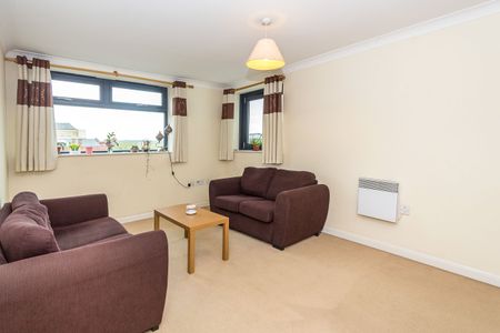 1 bedroom apartment to rent - Photo 2