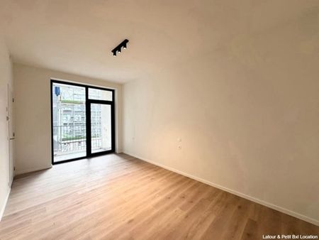 Appartement te huur - Photo 2