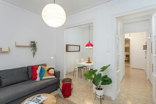 Carrer de Sepúlveda, Barcelona, Catalonia 08015 - Photo 1