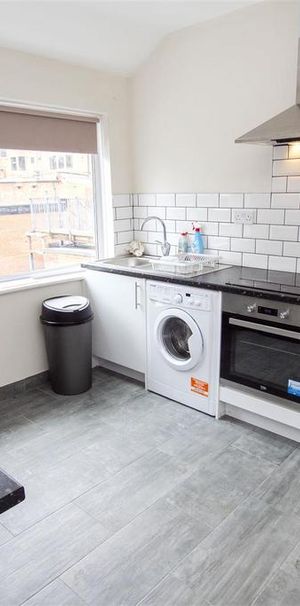 2 bedroom house to rent - Photo 1