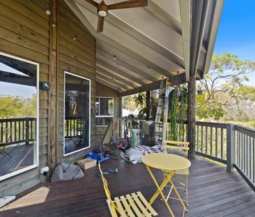 Family-sized treehouse with loft and views - Photo 3