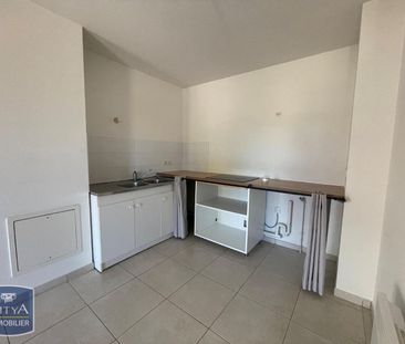 Location Appartement 2 pièces 43m² BLOIS 41000 - Photo 4