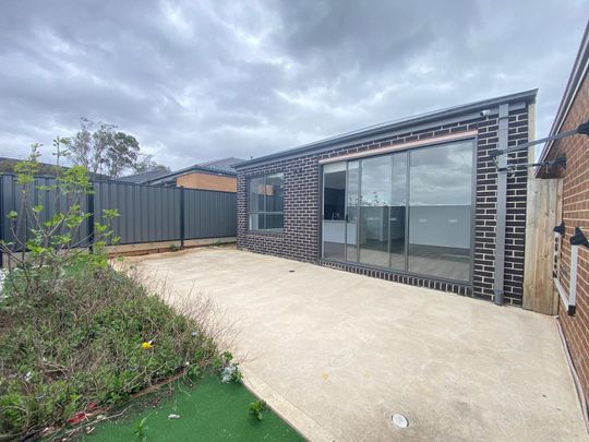Modern Family Home (Less Than 3 Years Old) with Sunset Views - Photo 1