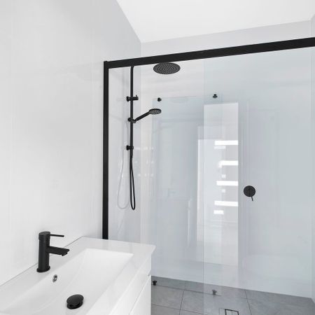 BRAND NEW LUXURY 2 BEDROOM HOME - Photo 4