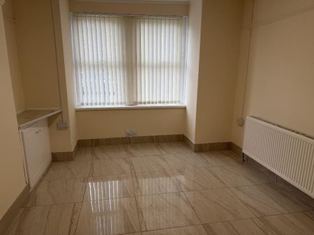 Surrey Street, Cardiff, CF5 1JZ, City CentreCanton, Cardiff, cf5 1jz - Photo 5