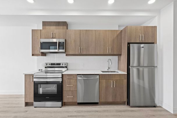 For Lease - 1333 Weber Street Unit# 210, Kitchener, Ontario - Photo 1