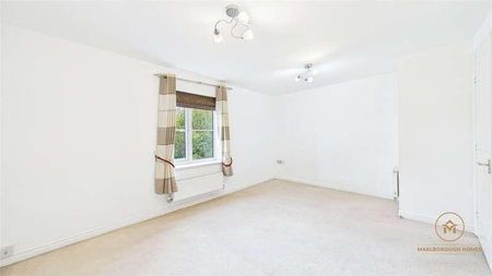 Sachfield Drive, Chafford Hundred, Essex, RM16 - Photo 3