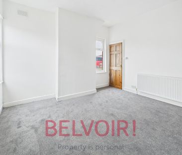 2 bedroom end of terrace house to rent - Photo 6