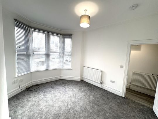 A Newly modernised Three-Bedroom Terraced home - Photo 1