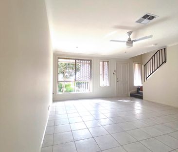 5/5 Streeton Street, Casula NSW 2170 - Townhouse For Rent | Domain - Photo 1