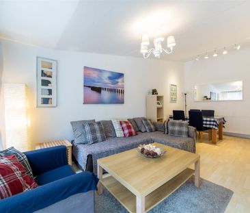 3 bed semi-detached house to rent in Henry Square, Newcastle Upon T... - Photo 6