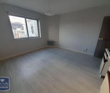 Location Appartement 1 pièce 23m² CHAMBERY 73000 - Photo 4