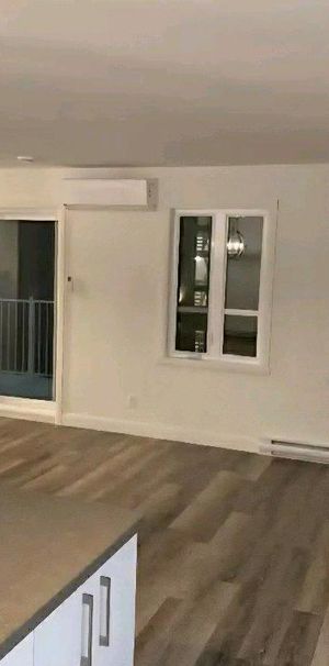 Condo sur 2 étages, (WIFI inclus) - Photo 1