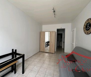 Location Appartement 1 pièce 20m² SEZANNE 51120 - Photo 2