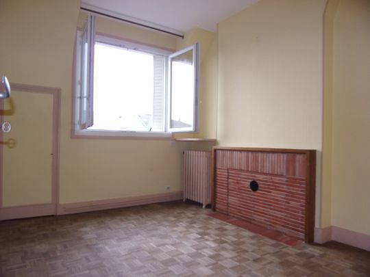 Location Appartement 2 pièces 43m² VERNON 27200 - Photo 1