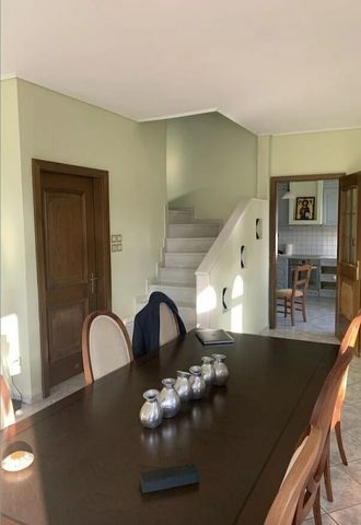 Μεζονέτα για ενοικίαση Όριο Κηφισιάς (Μελίσσια) - Photo 2